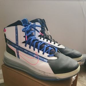 Nike Air Max 720 Satrn